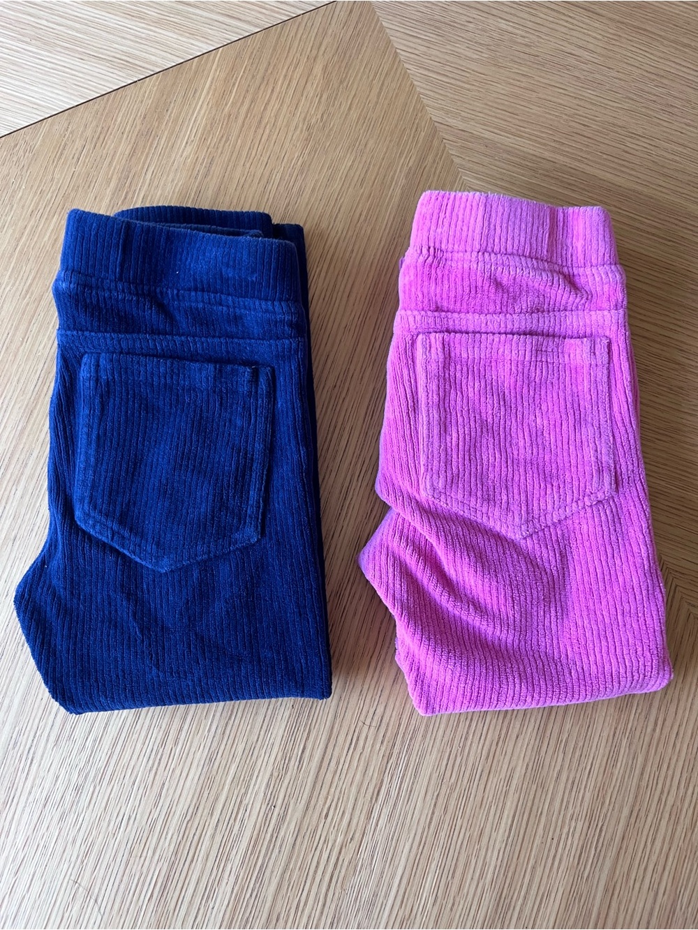 Hanna Andersson | Bundle of Corduroy Leggings in Navy and Pink | Size 4